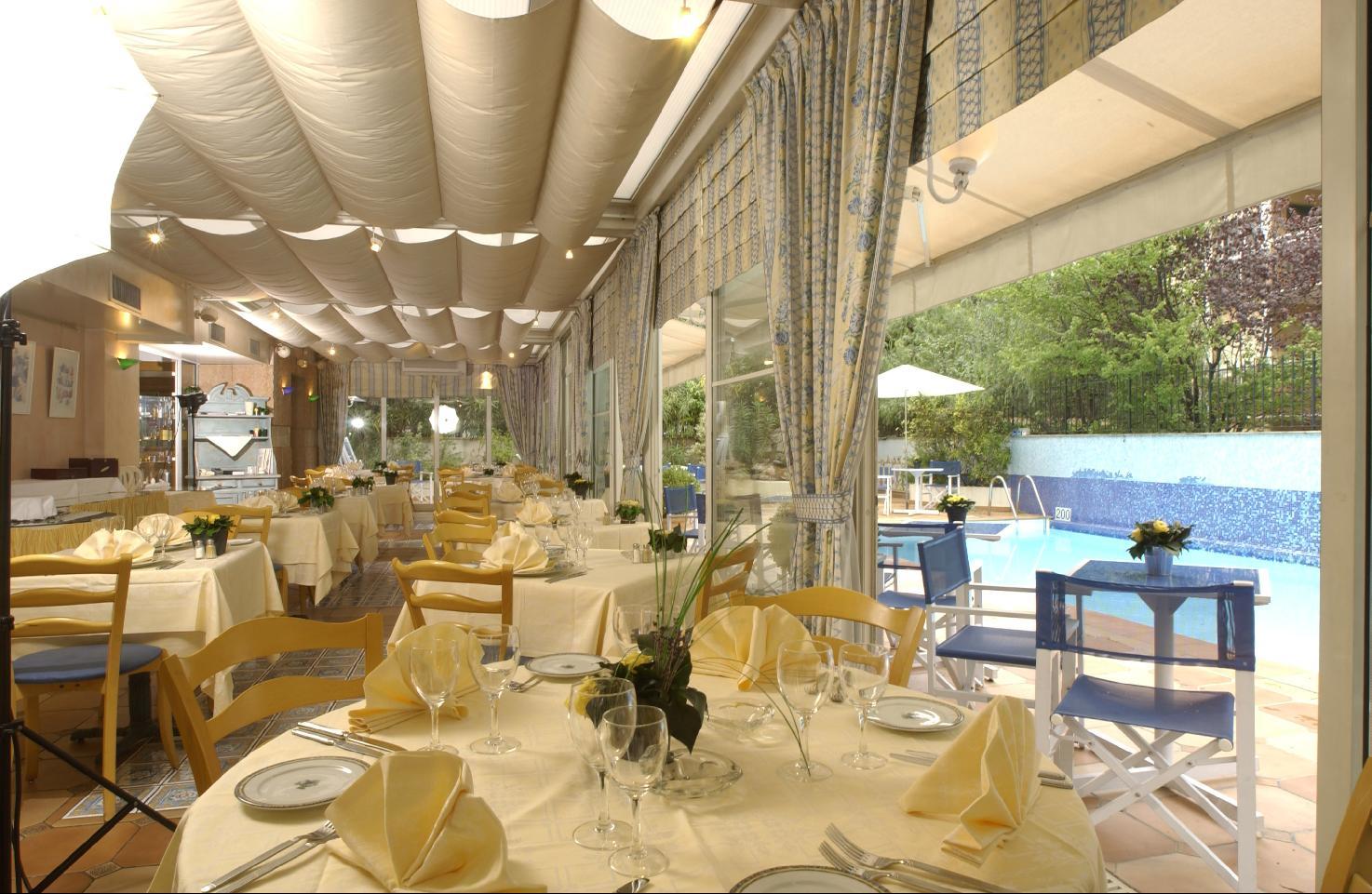 Hotel Amarante Κάννες Εστιατόριο φωτογραφία